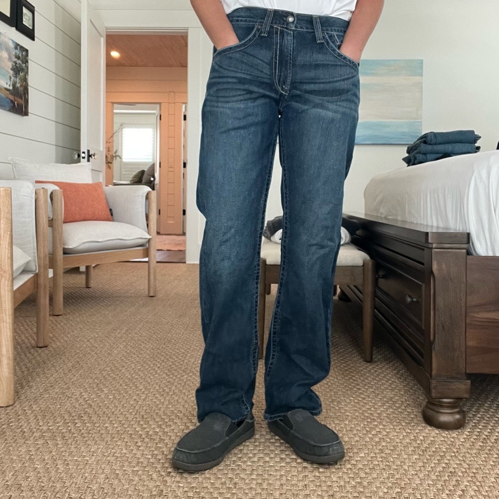 Ariat m5 straight leg 32/34 - great condition - mens jeans